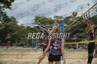 Foto de Isabela y Sofia