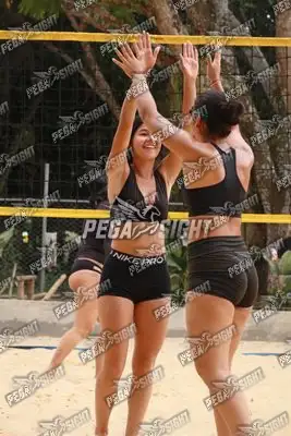 Foto de Isabella y Samara
