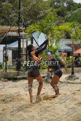 Foto de Maria Camila y Catalina Agudelo