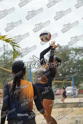 Foto de Maria Camila y Catalina Agudelo