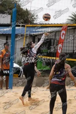 Foto de Camila Angeles y Maria Laura